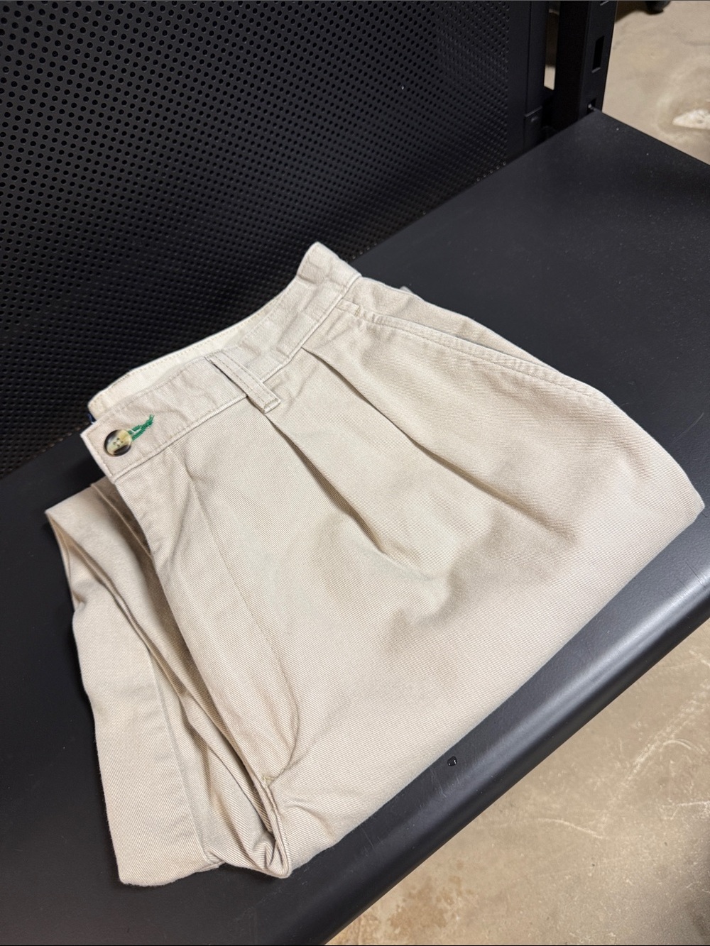 Tommy Hilfiger Pleated Chino Pants in Light Beige